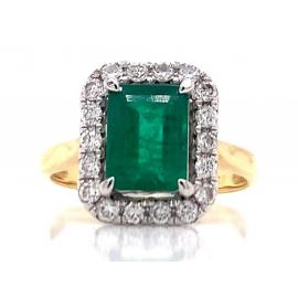 18ct Emerald Diamond Cluster Ring TDW 0.36ct image